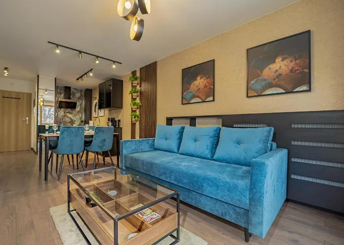 Kilińskiego 17a,2 *